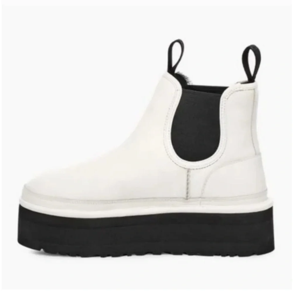 UGG dual pull